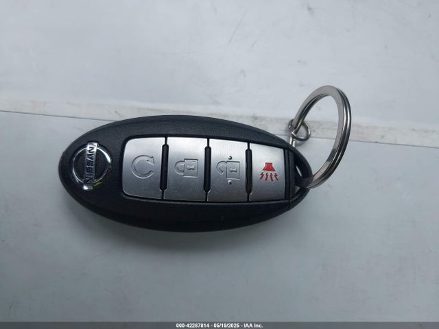 5N1AT2MV1HC872531 Nissan ROGUE SV