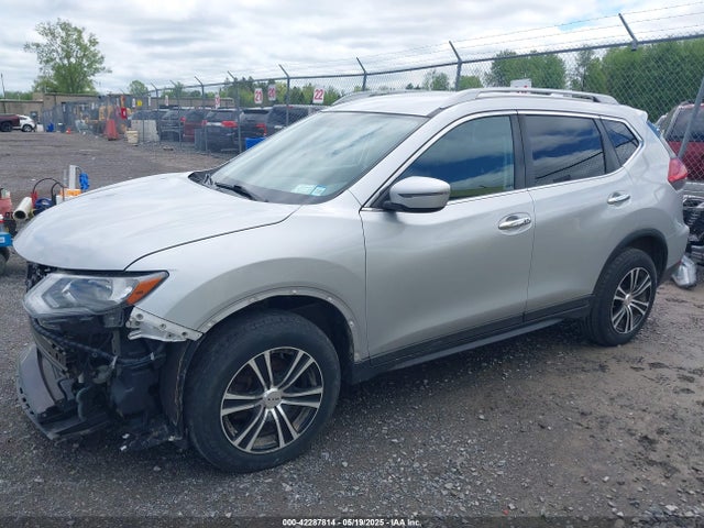 5N1AT2MV1HC872531 Nissan ROGUE SV