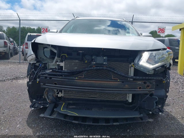 5N1AT2MV1HC872531 Nissan ROGUE SV