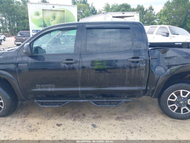 5TFDW5F12FX483374 Toyota Tundra Sr5 5.7l V8