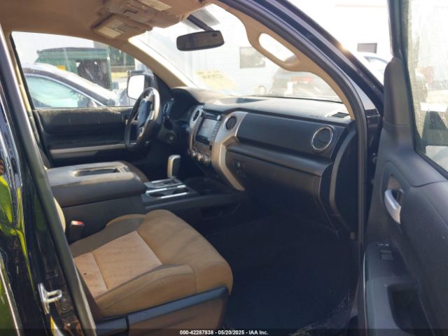 5TFDW5F12FX483374 Toyota Tundra Sr5 5.7l V8