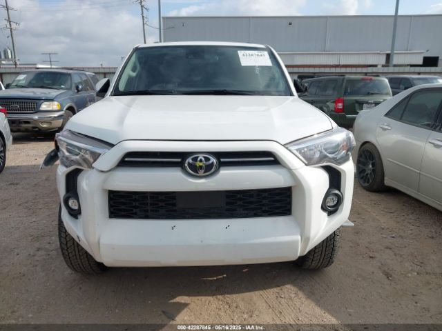 JTEMU5JR4R6223812 Toyota 4RUNNER SR5