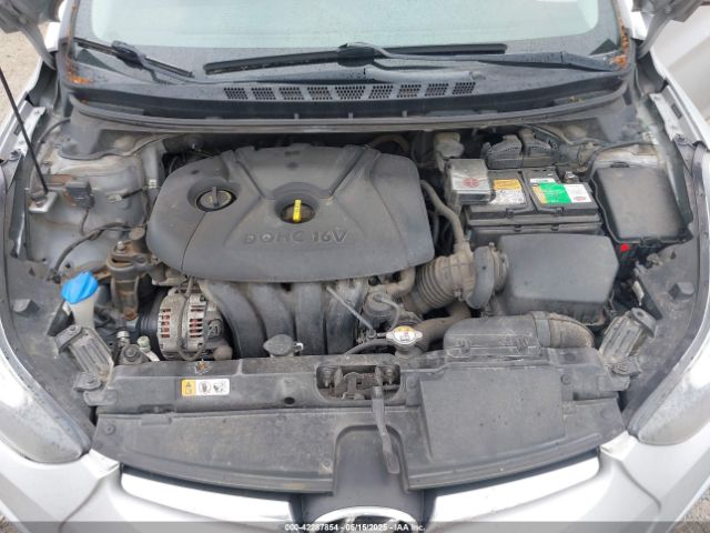 5NPDH4AE4EH461028 Hyundai ELANTRA SE