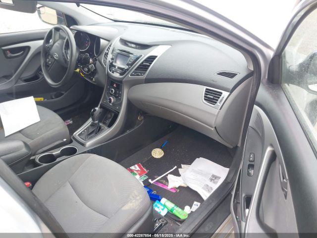 5NPDH4AE4EH461028 Hyundai ELANTRA SE
