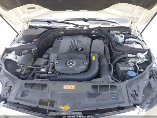 2013 MERCEDES-BENZ C 250 WDDGF4HB8DR267050 Photo 9