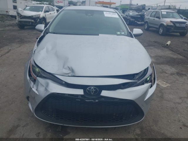 JTDEPMAE5N3014324 Toyota COROLLA LE