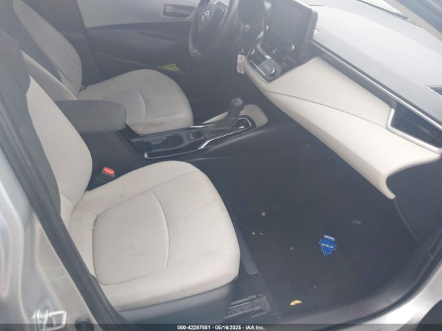 JTDEPMAE5N3014324 Toyota COROLLA LE