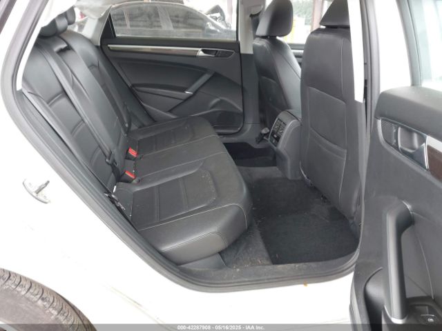 1VWBT7A32GC057162 Volkswagen Passat 1.8t Se
