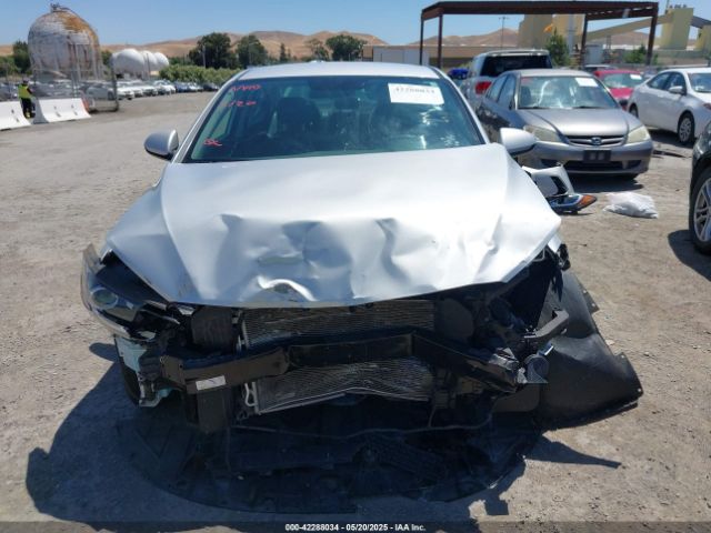 5NPD74LF9JH292224 Hyundai ELANTRA SE