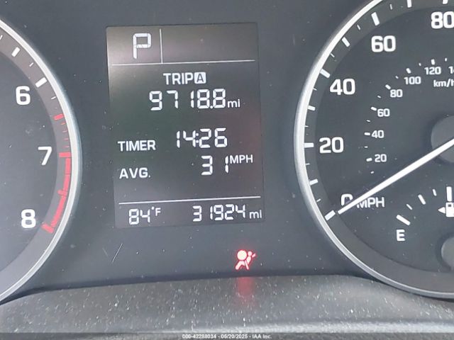 5NPD74LF9JH292224 Hyundai ELANTRA SE