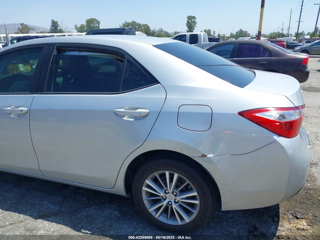 5YFBURHE9FP214565 Toyota Corolla Le Plus