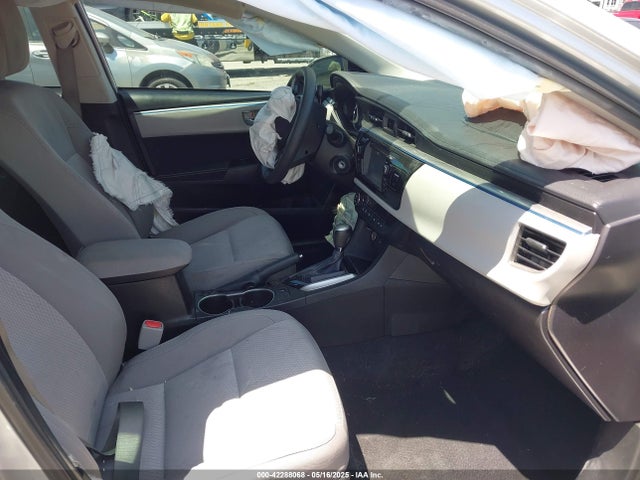 5YFBURHE9FP214565 Toyota Corolla Le Plus