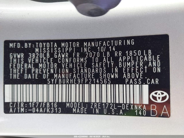 5YFBURHE9FP214565 Toyota Corolla Le Plus