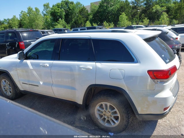 1C4RJFAGXLC216797 Jeep Grand Cherokee Laredo E 4x4
