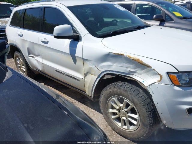 1C4RJFAGXLC216797 Jeep Grand Cherokee Laredo E 4x4