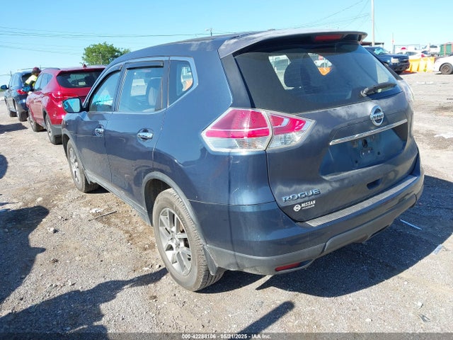 Nissan ROGUE S 2015 KNMAT2MT5FP515569 Image 3