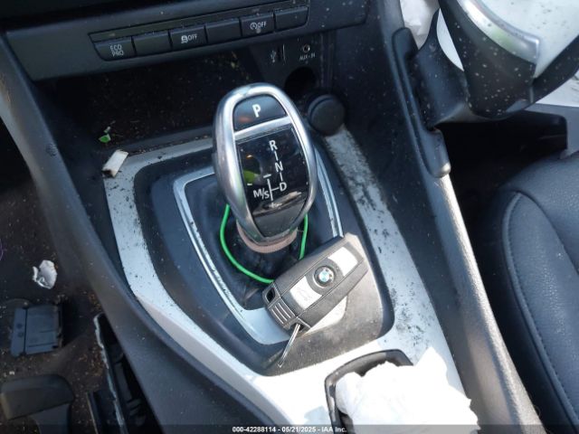 WBAVM1C53FV318114 BMW X1 Sdrive28i