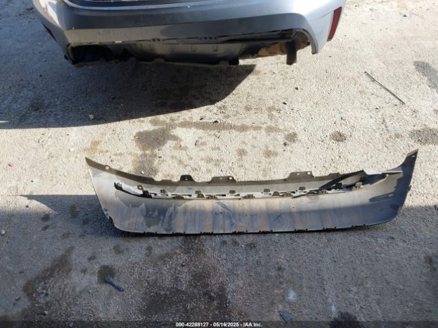 5YFEPMAE6NP279485 Toyota COROLLA LE