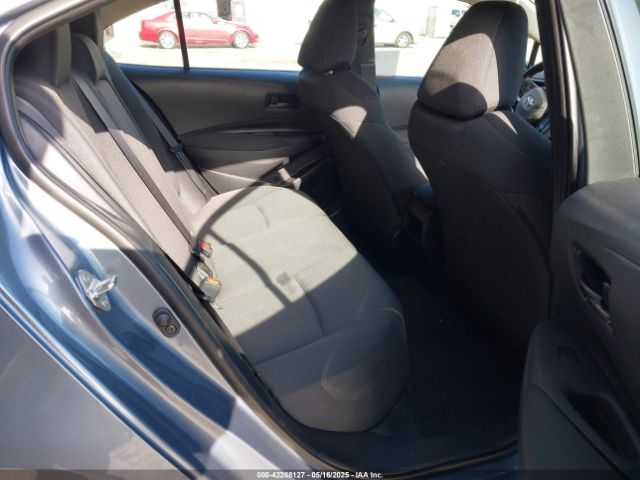5YFEPMAE6NP279485 Toyota COROLLA LE