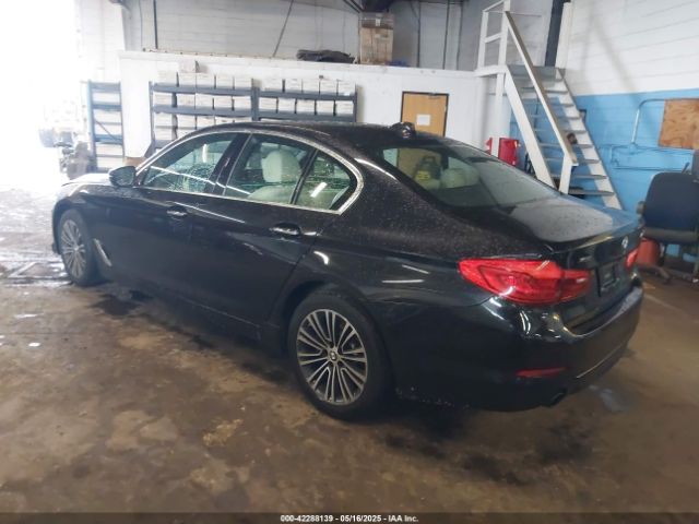 2017 BMW 530I WBAJA7C32HWA70883 Photo 2