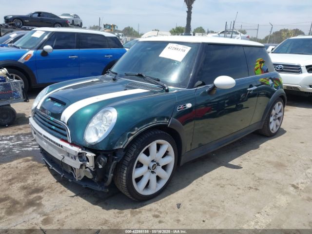 2006 MINI COOPER S WMWRE33586TL15800 Photo 1