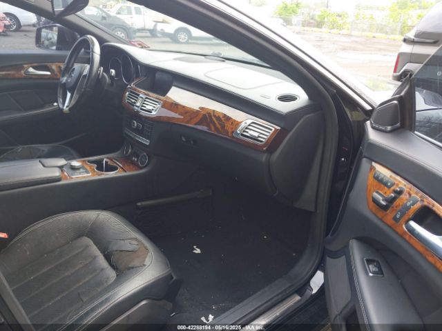 2012 MERCEDES-BENZ CLS 550 WDDLJ7DB2CA026392 Photo 4