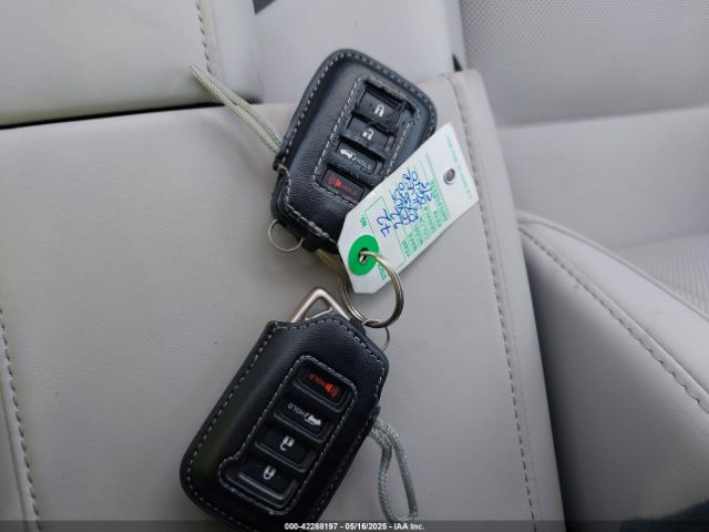 2T2HZMAA6NC240640 Lexus RX 350