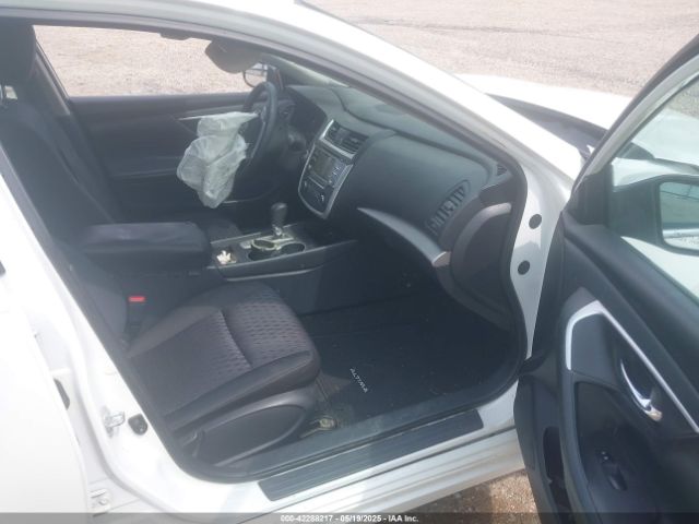 1N4AL3AP3GN316746 Nissan 2016