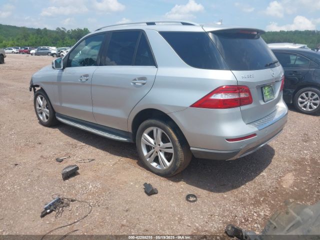 2013 MERCEDES-BENZ ML 350 4JGDA5JB0DA202988 Photo 2