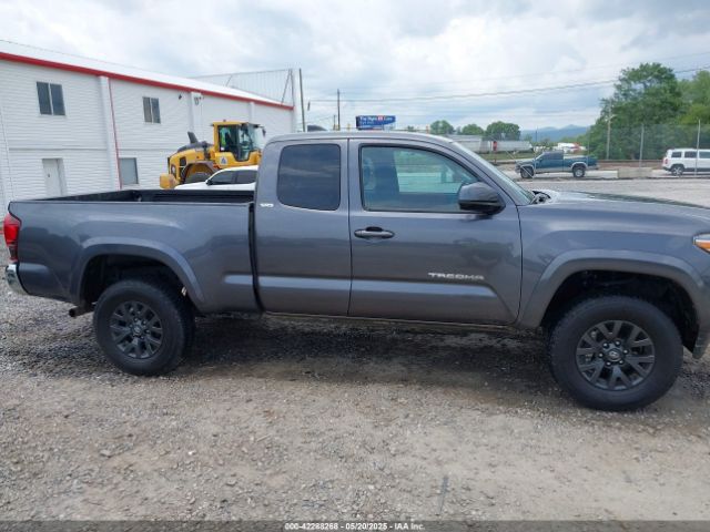 3TYRZ5CN5MT011178 Toyota Tacoma Sr5 V6