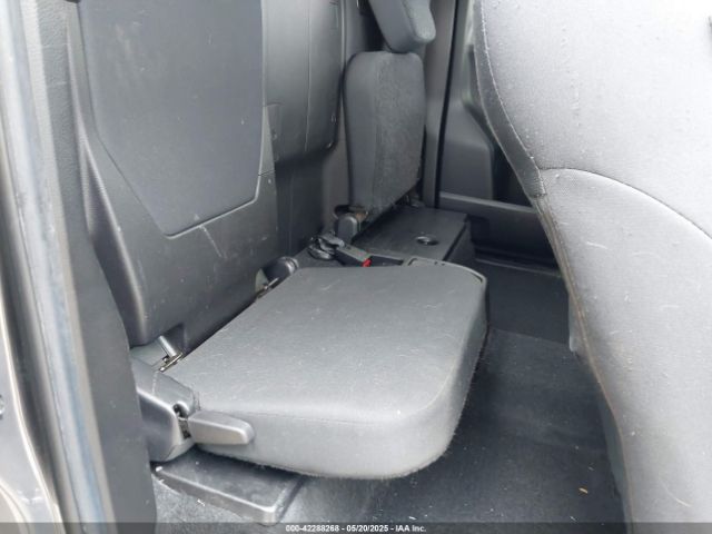 3TYRZ5CN5MT011178 Toyota Tacoma Sr5 V6