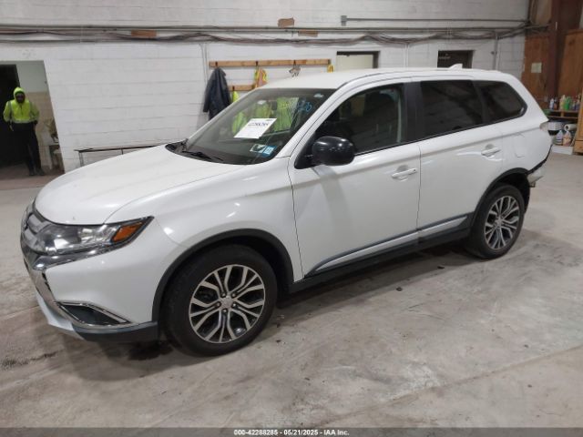JA4AZ2A34JZ008883 Mitsubishi Outlander Es