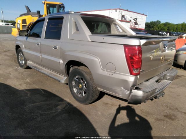 2005 CADILLAC ESCALADE EXT 3GYEK62NX5G288196 Photo 2
