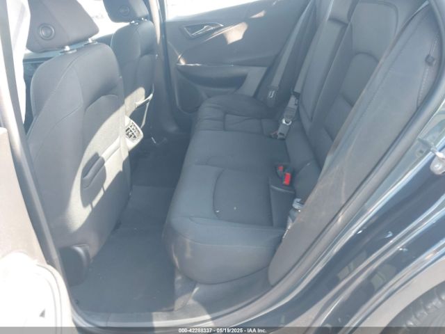 1G1ZD5ST2LF009860 Chevrolet Malibu Fwd Lt
