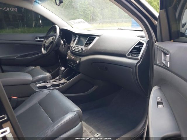 KM8J33A21GU025369 Hyundai Tucson Limited
