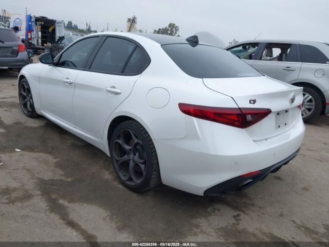 ZARFAEEN8J7596983 Alfa Romeo giulia (952)