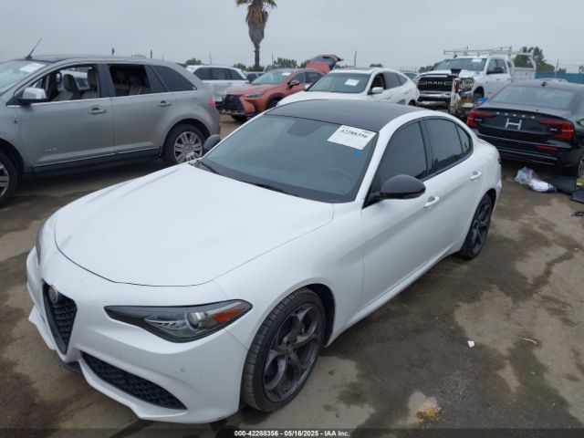 ZARFAEEN8J7596983 Alfa Romeo giulia (952)
