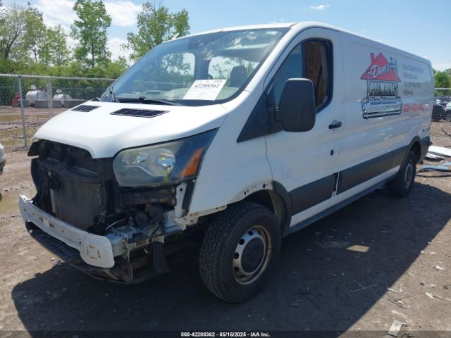 1FTYR2ZM5GKA32015 Ford Transit-250