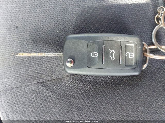 2G1WB5E39E1131226 Chevrolet Impala Limited Lt