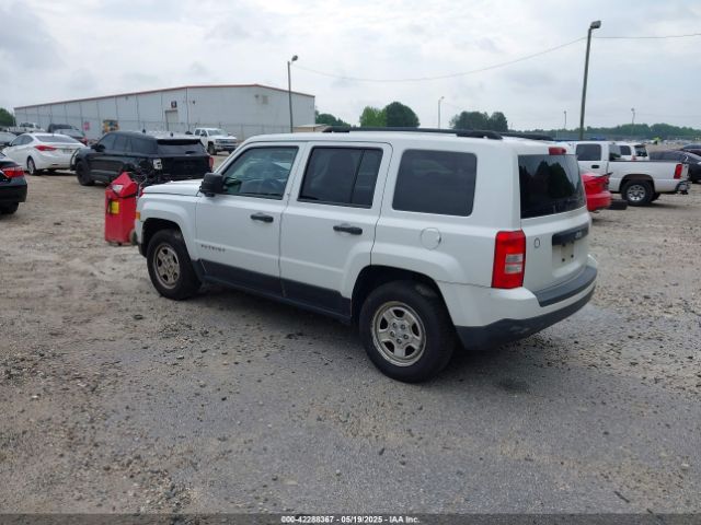 1C4NJPBB6ED758225 Jeep Patriot Sport