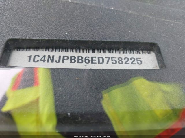 1C4NJPBB6ED758225 Jeep Patriot Sport