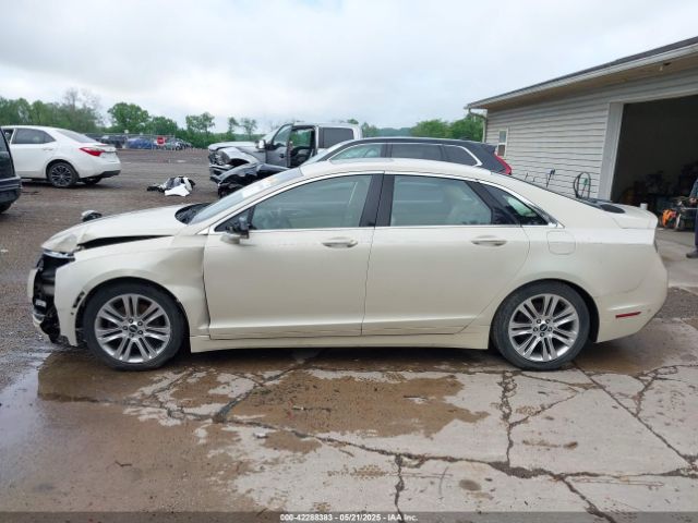 3LN6L2G95ER808560 Lincoln MKZ
