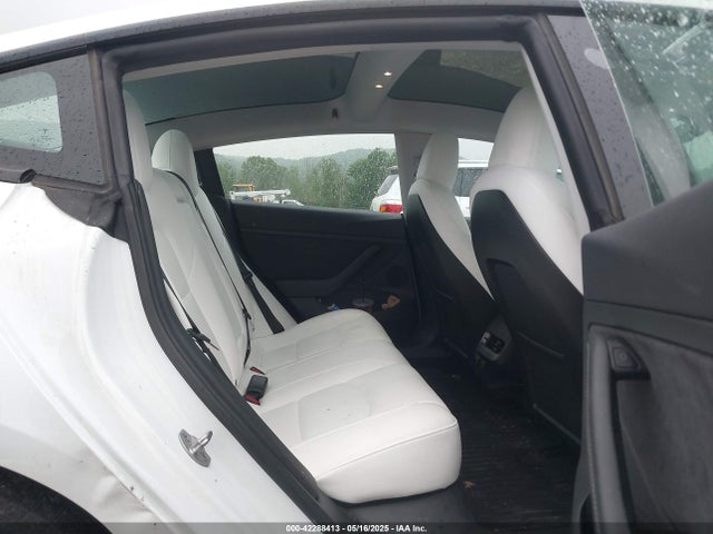 2023 TESLA MODEL 3 5YJ3E1EA2PF626392 Photo 7