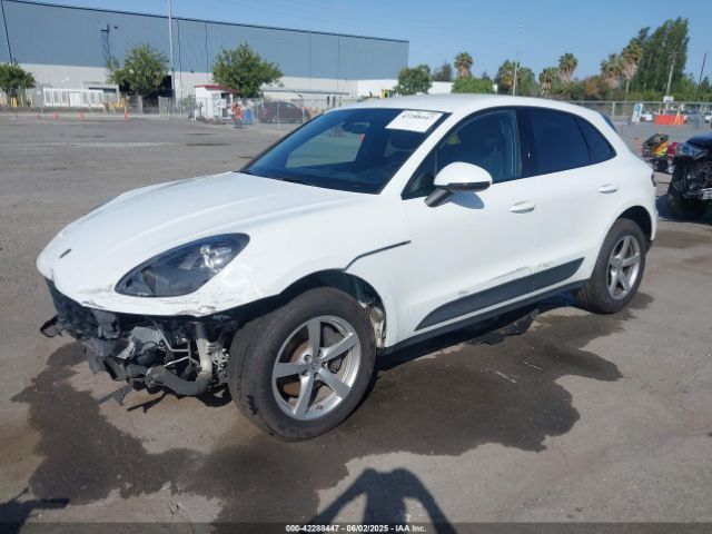 2020 PORSCHE MACAN WP1AA2A55LLB02192 Photo 1