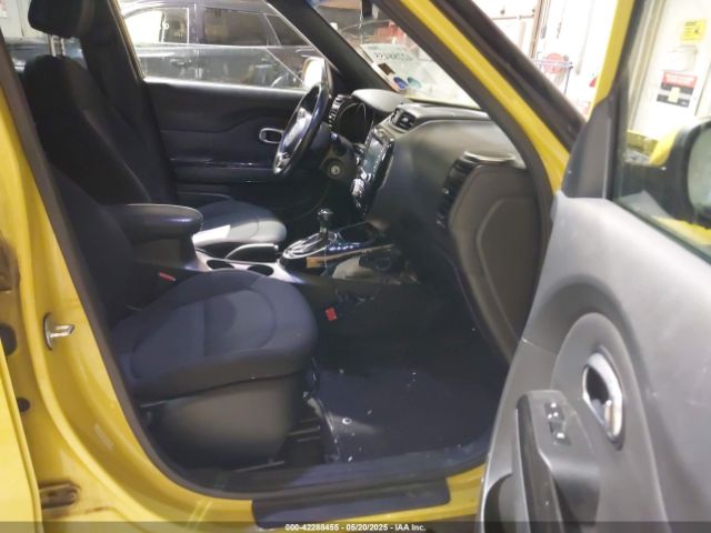 KNDJX3A51E7054157 KIA Soul !