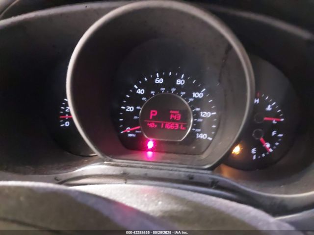 KNDJX3A51E7054157 KIA Soul !
