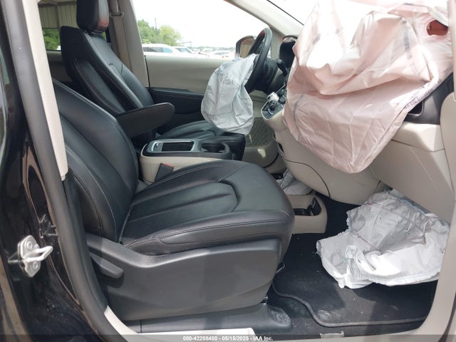 2C4RC1BGXRR151574 Chrysler Pacifica Touring L