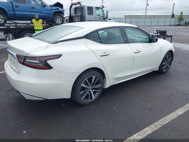 1N4AA6AV9KC360048 Nissan 2019