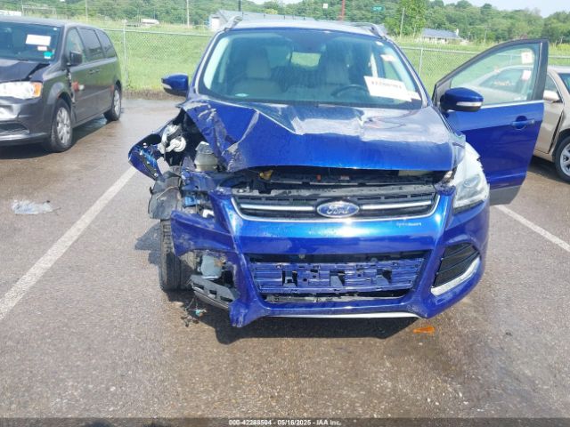 1FMCU0JX6GUC24000 Ford Escape Titanium