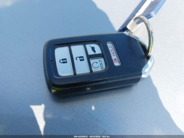2018 HONDA CR-V 2HKRW2H57JH686236 Photo 10